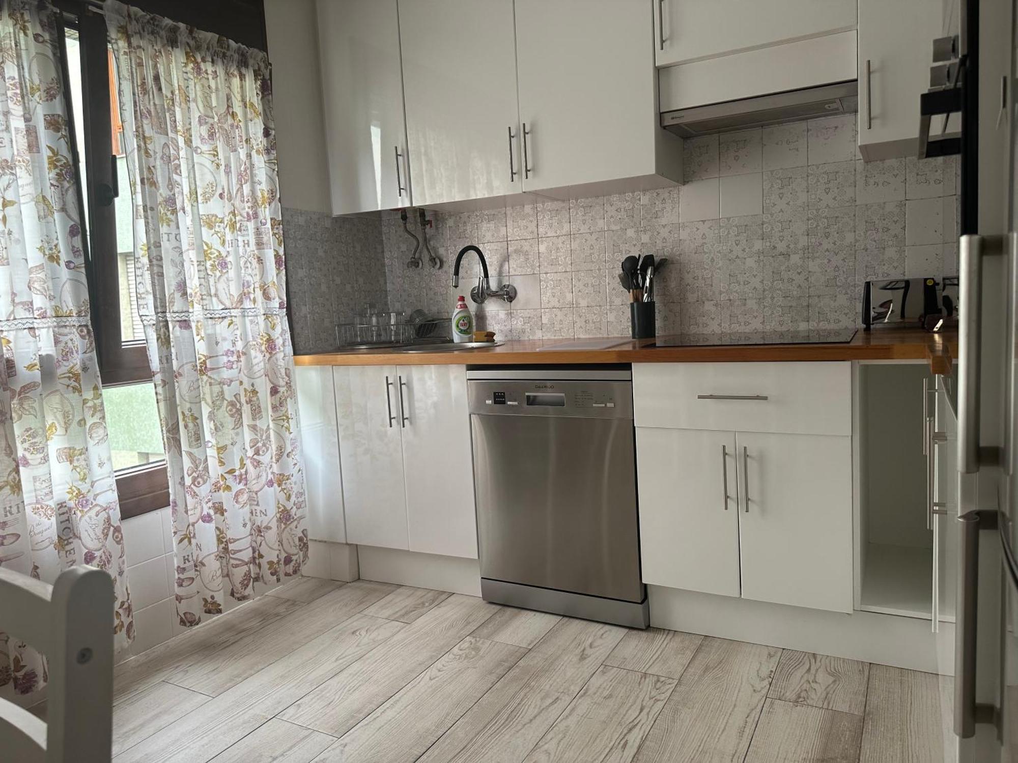 Itos Flats Infiesto Apartment Ngoại thất bức ảnh